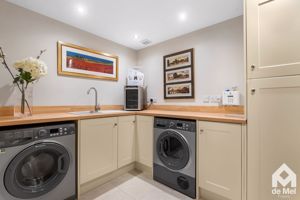 Photo 18- click for photo gallery